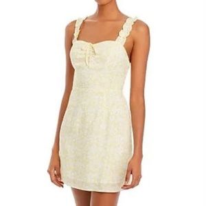 NWT Charlie holiday mini dress 👗